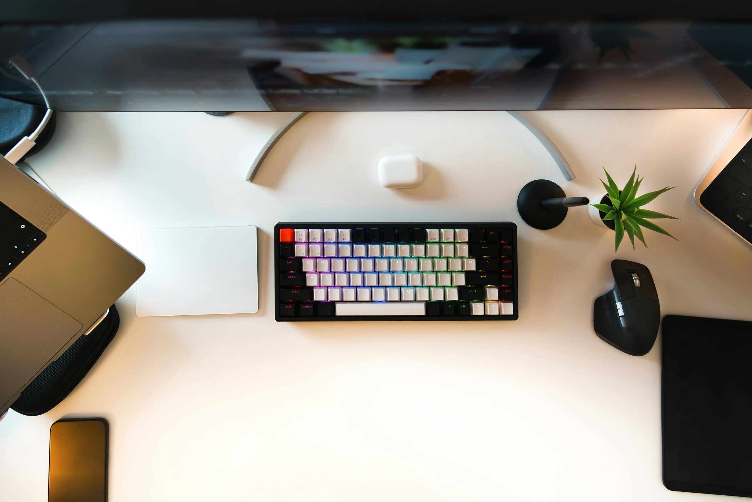 cool gadgets under 20 dollars